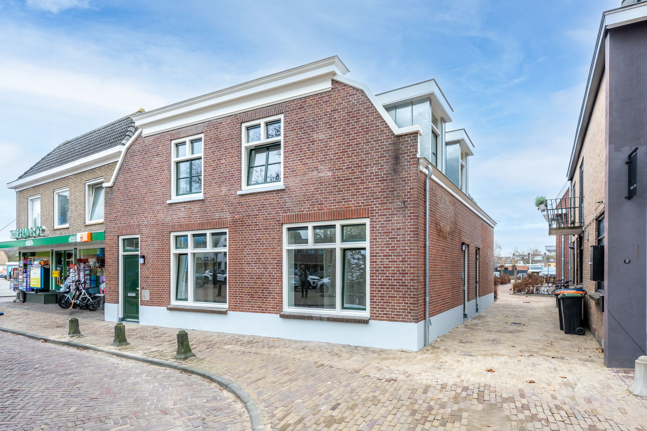 Foto van Plein 10, Houten
