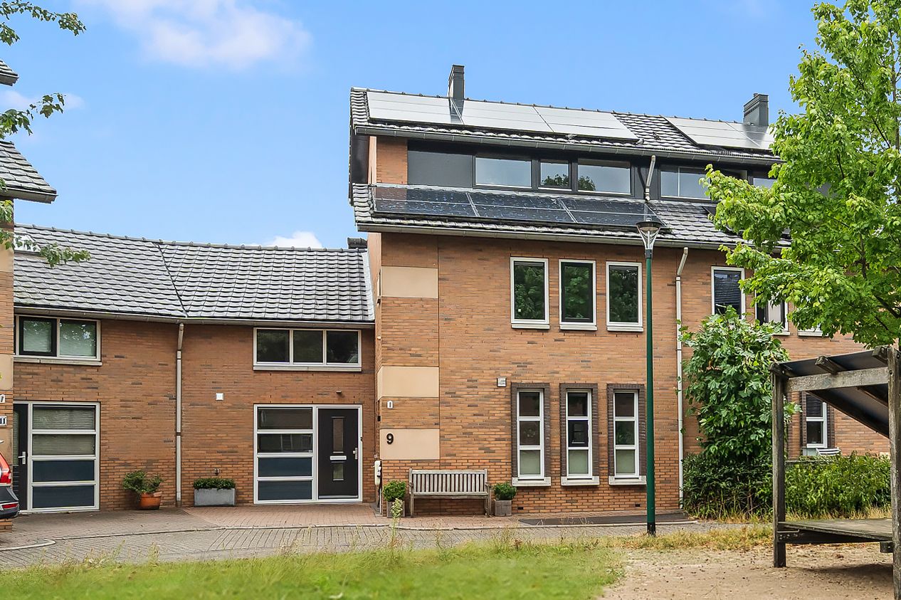 Foto van Sparrenhout 9, Houten