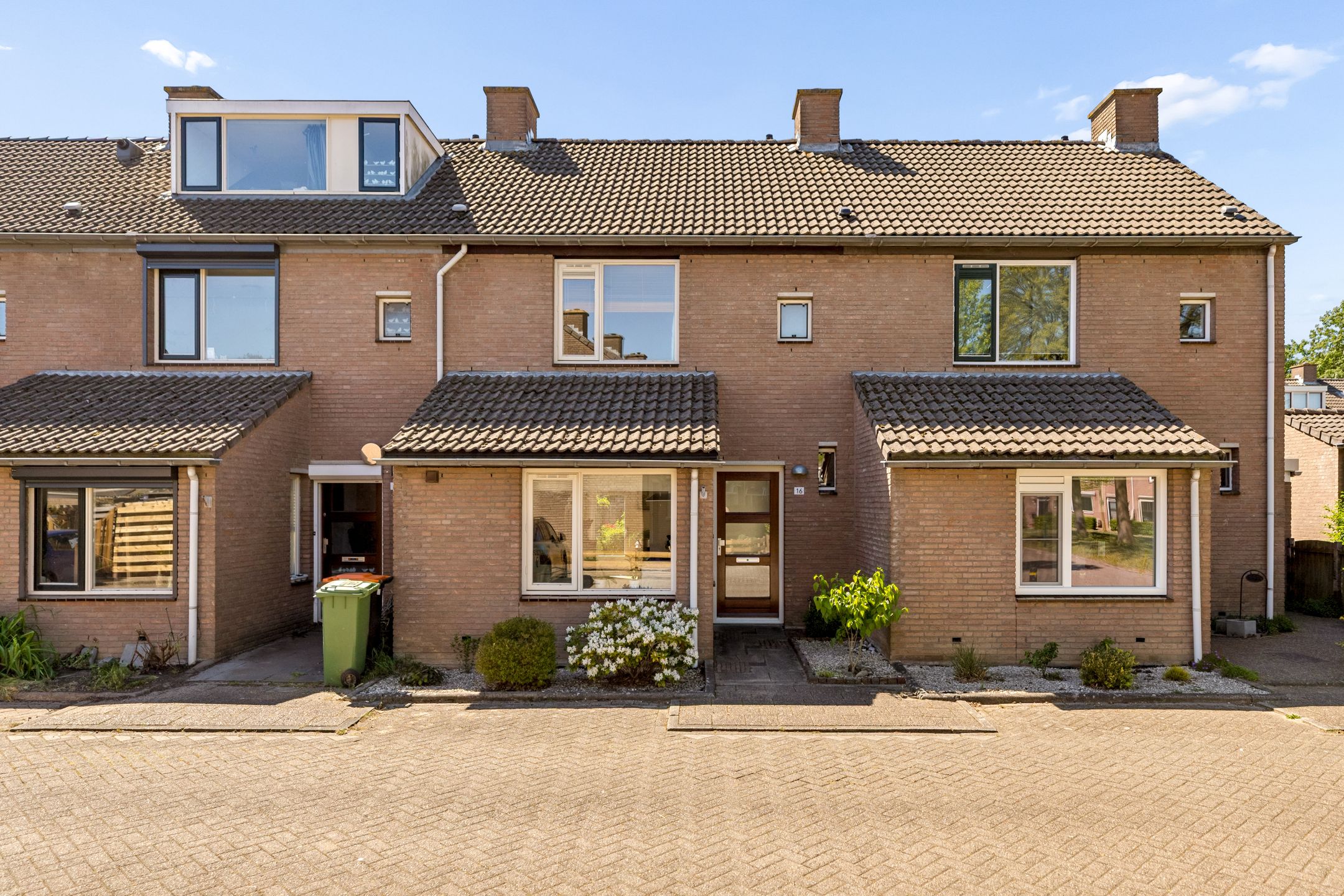 Foto van Strocamp 16, Houten
