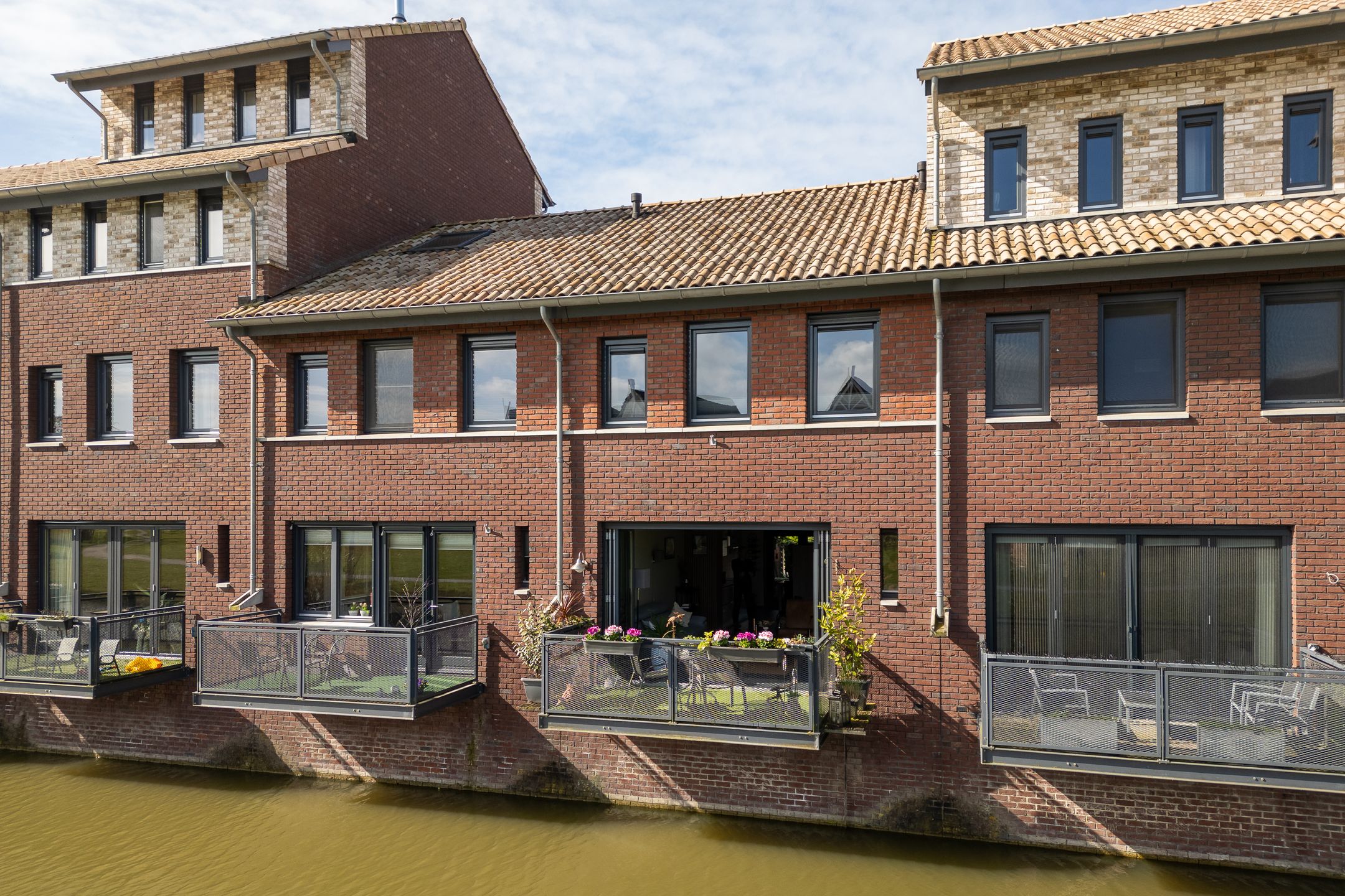Foto van Via Horta 105, Houten