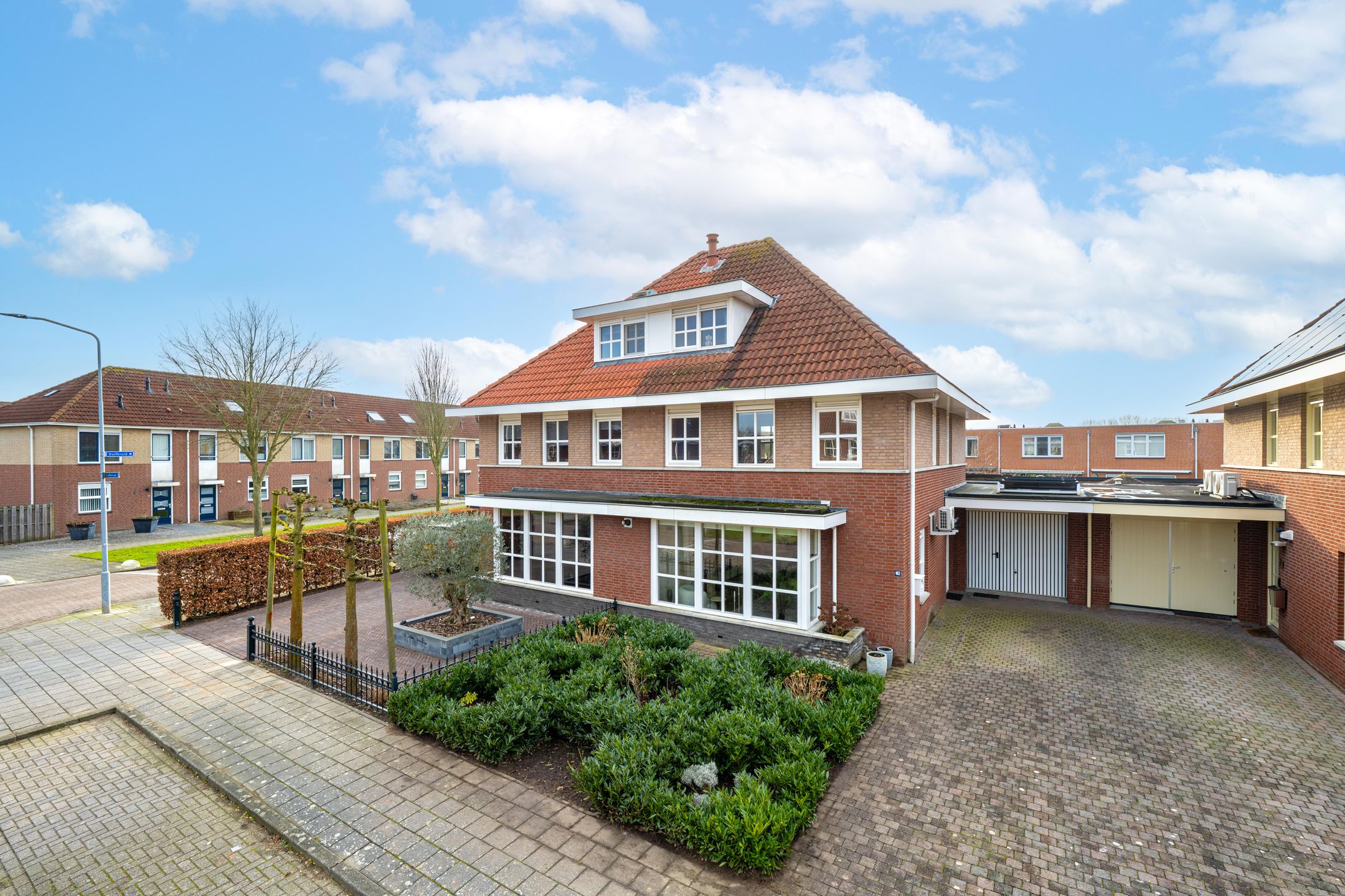 Foto van Duifkruid 102, Tiel