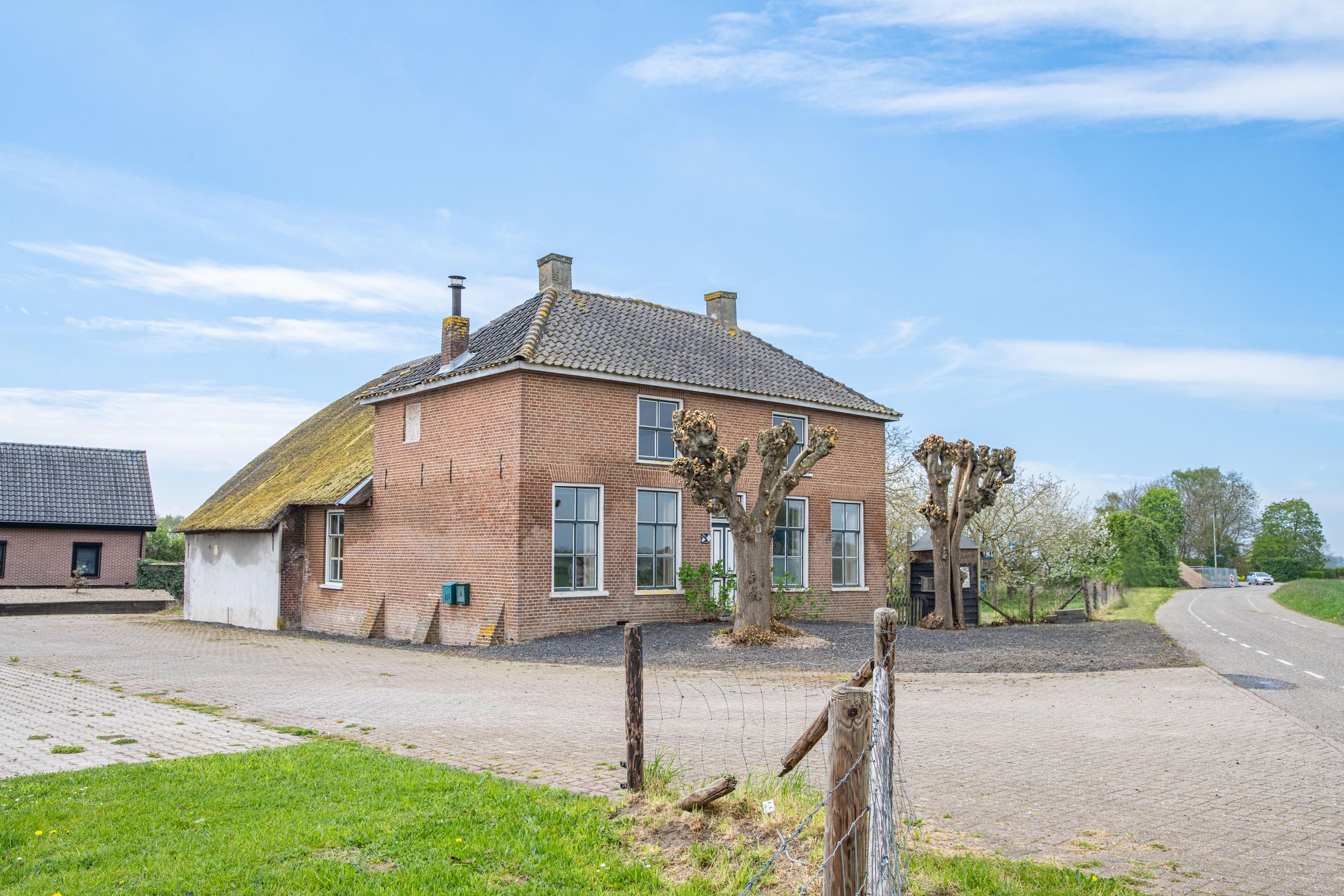 Foto van Woerd 43, Kerk-Avezaath (Gem. Buren)