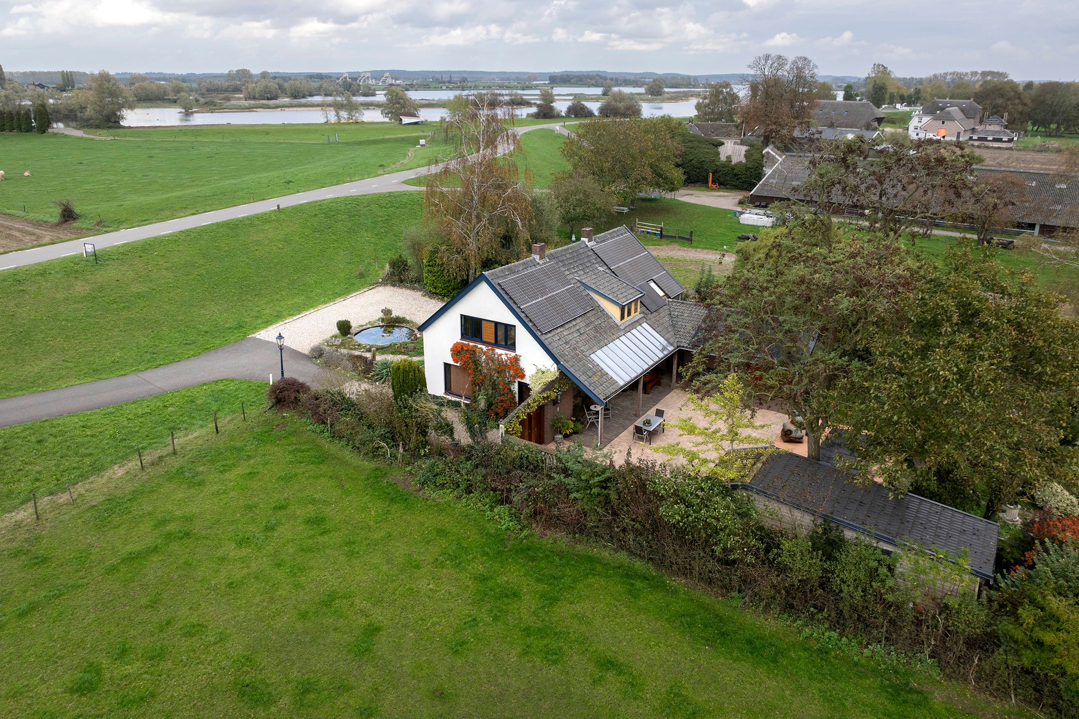 Foto van Rijnbandijk 171, Maurik