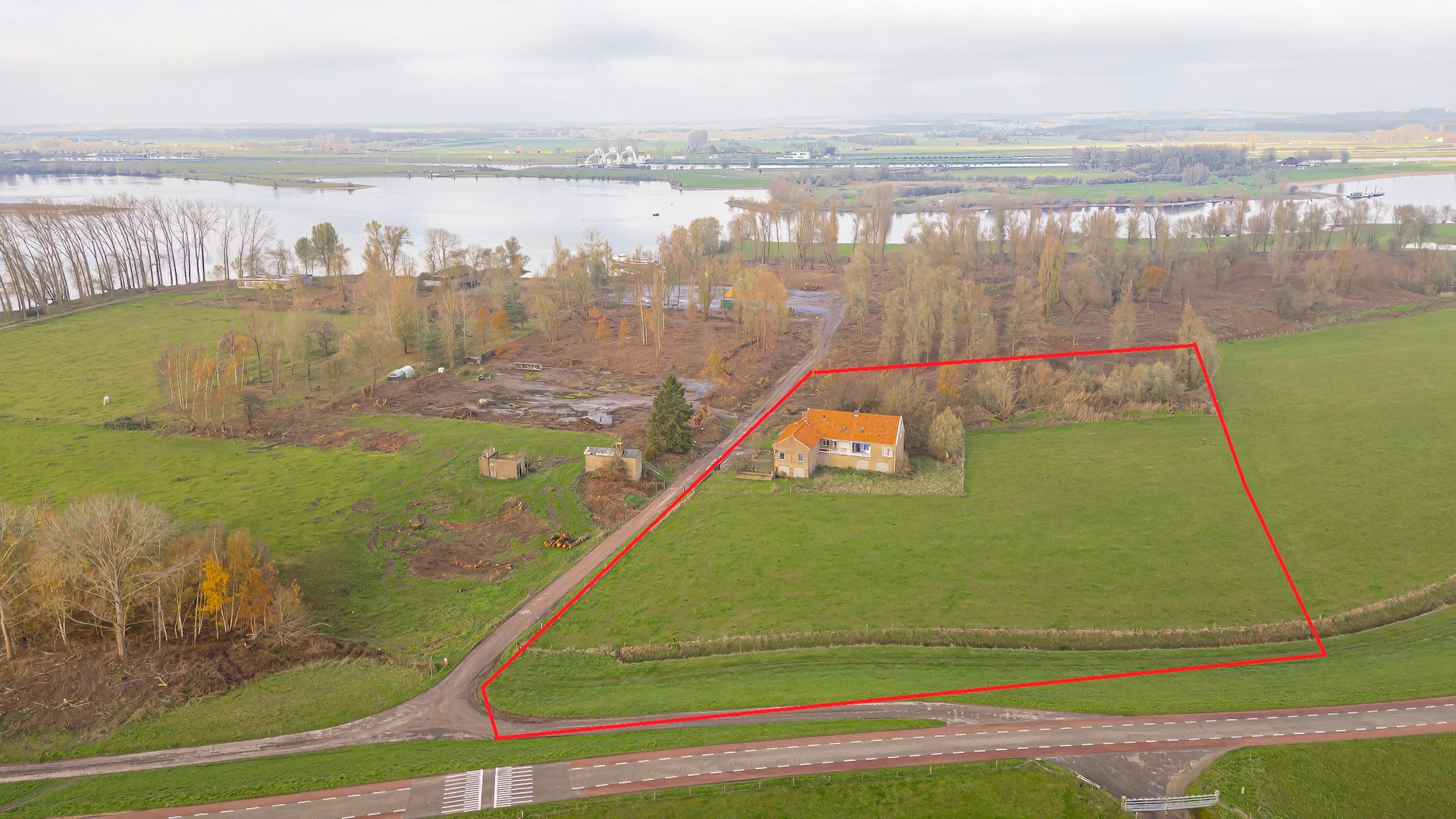 Foto van Rijnbandijk 24a, Maurik
