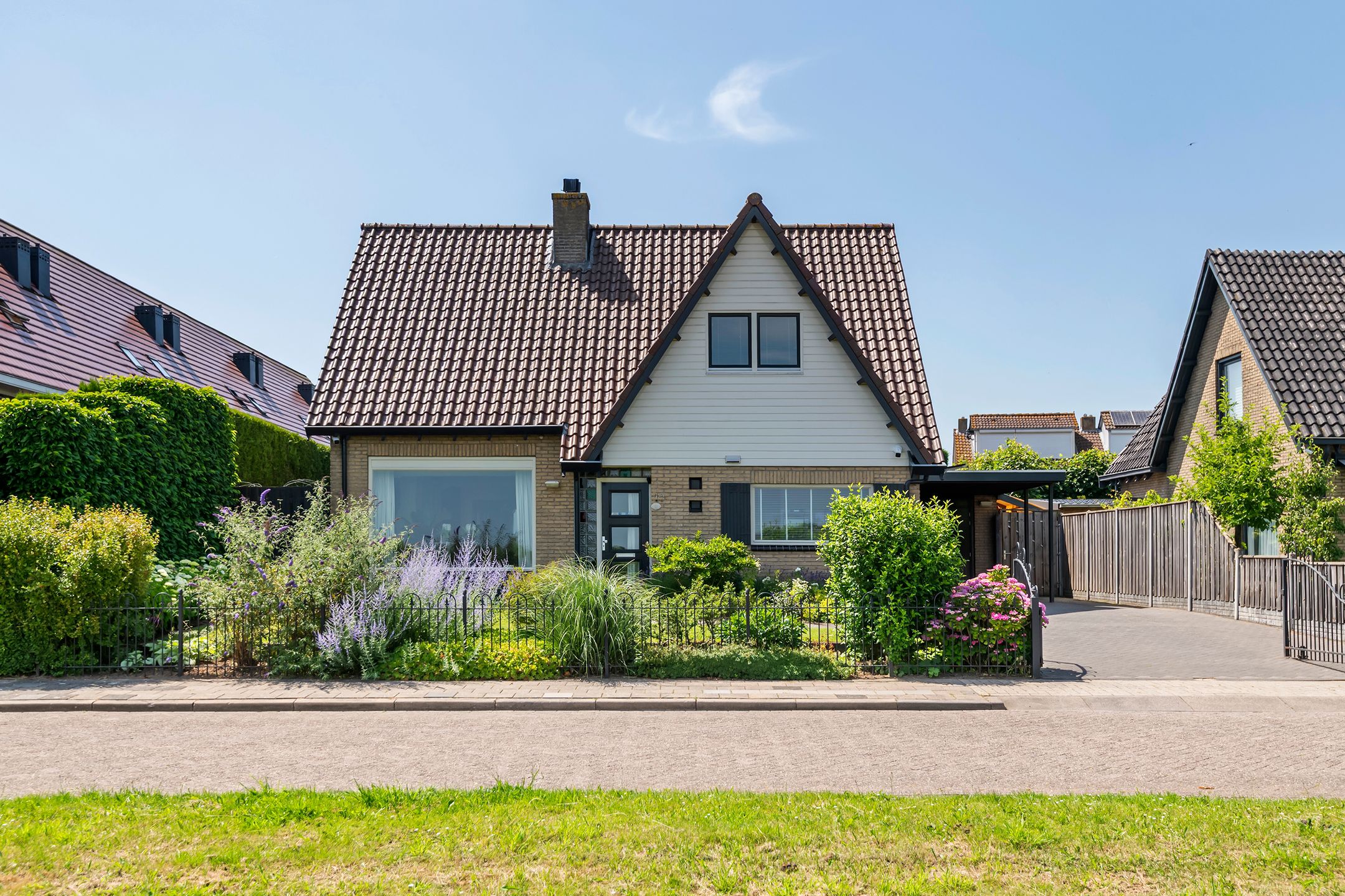 Foto van Maximiliaan van Egmondstraat 10, Buren (GE)