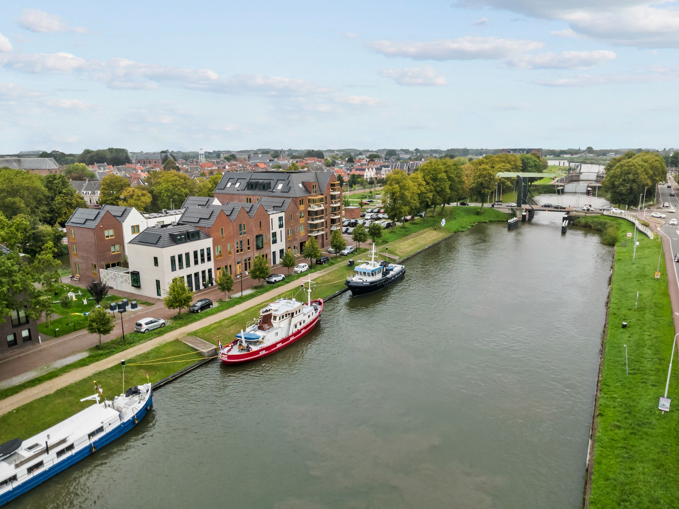 Foto van Sluiseiland-Zuid 45, Vianen (UT)