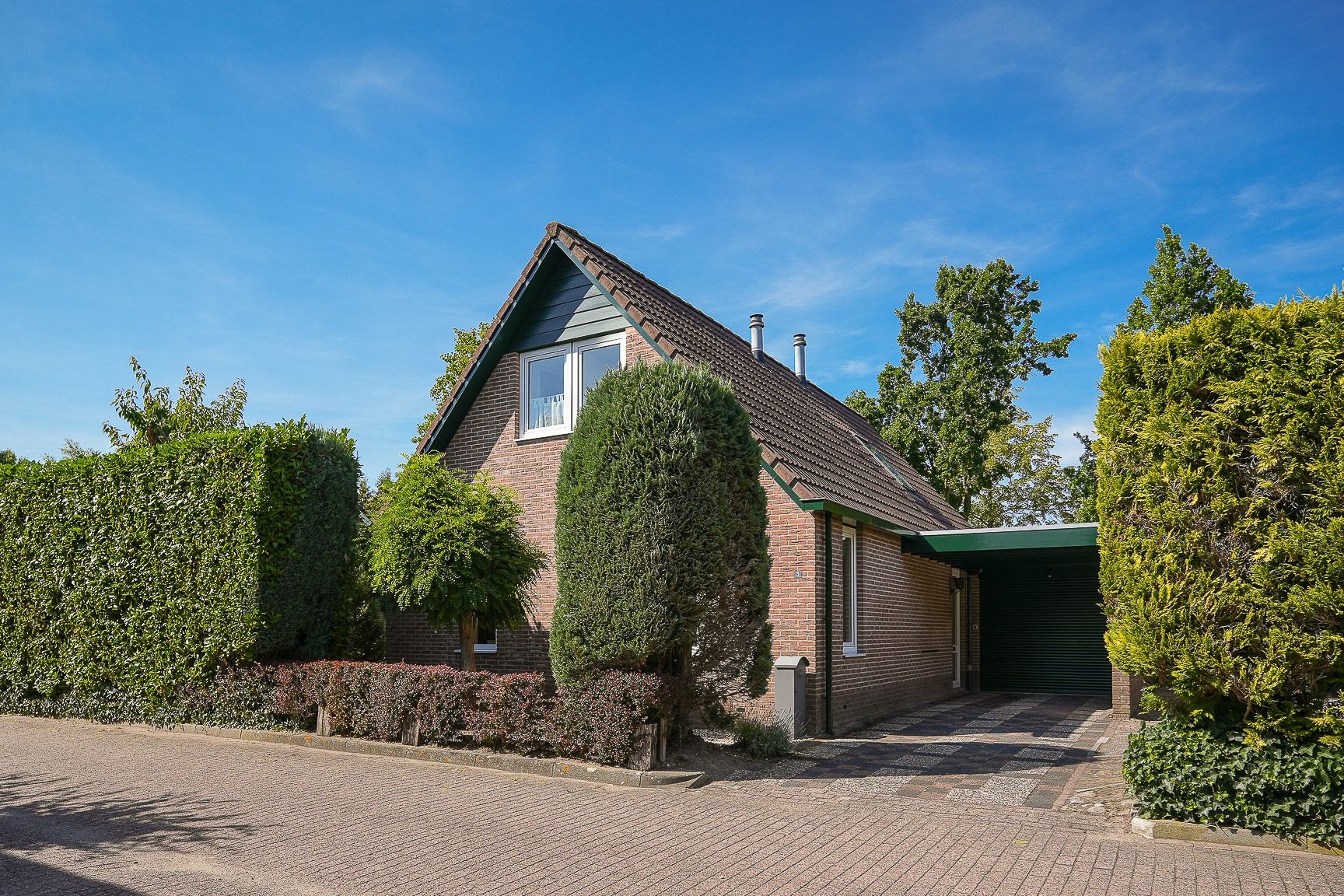 Foto van Bezander 3, Heukelum