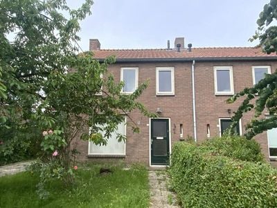 Foto van Engelenhof 7, Haaften 2-onder-1-kapwoning