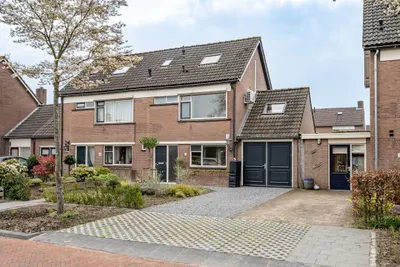 Foto van Hiernstraat 13, Waardenburg
