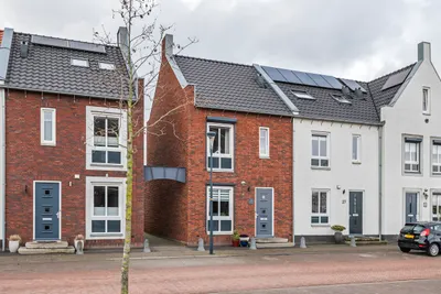 Foto van De Weermuur 25, Meteren