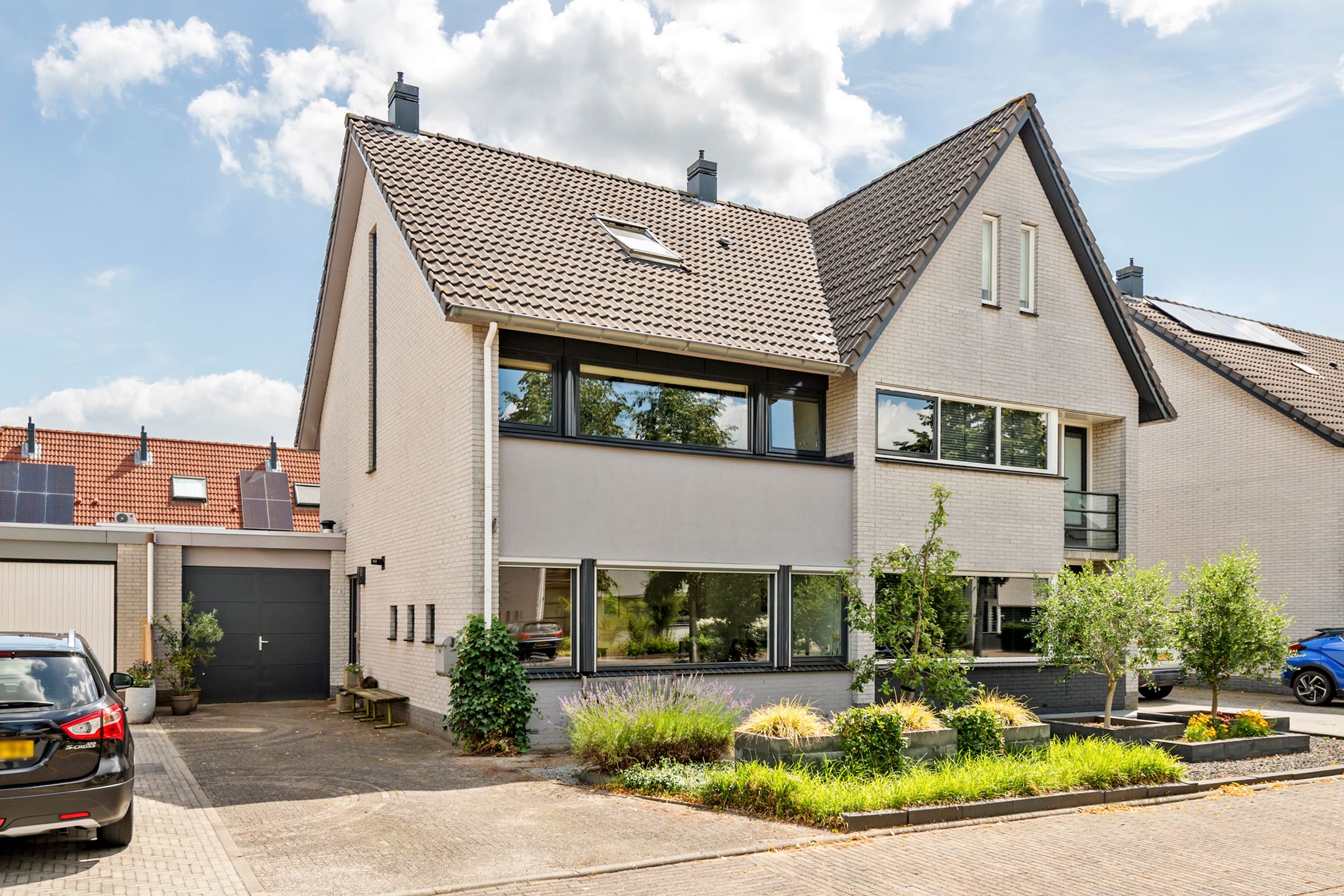 Foto van Laan 201945 20, Meteren