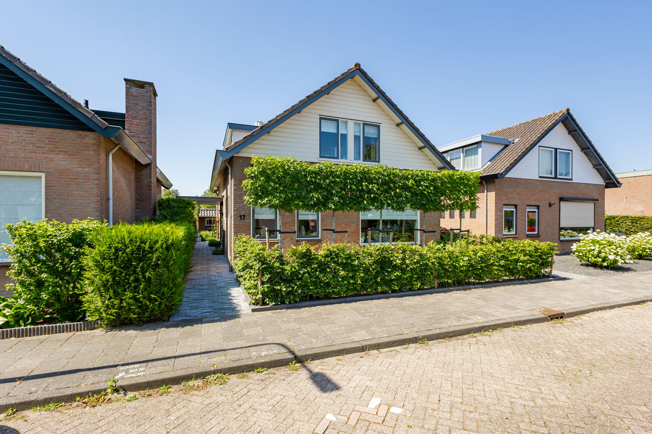 Foto van Hoogstraat 17, Leerbroek