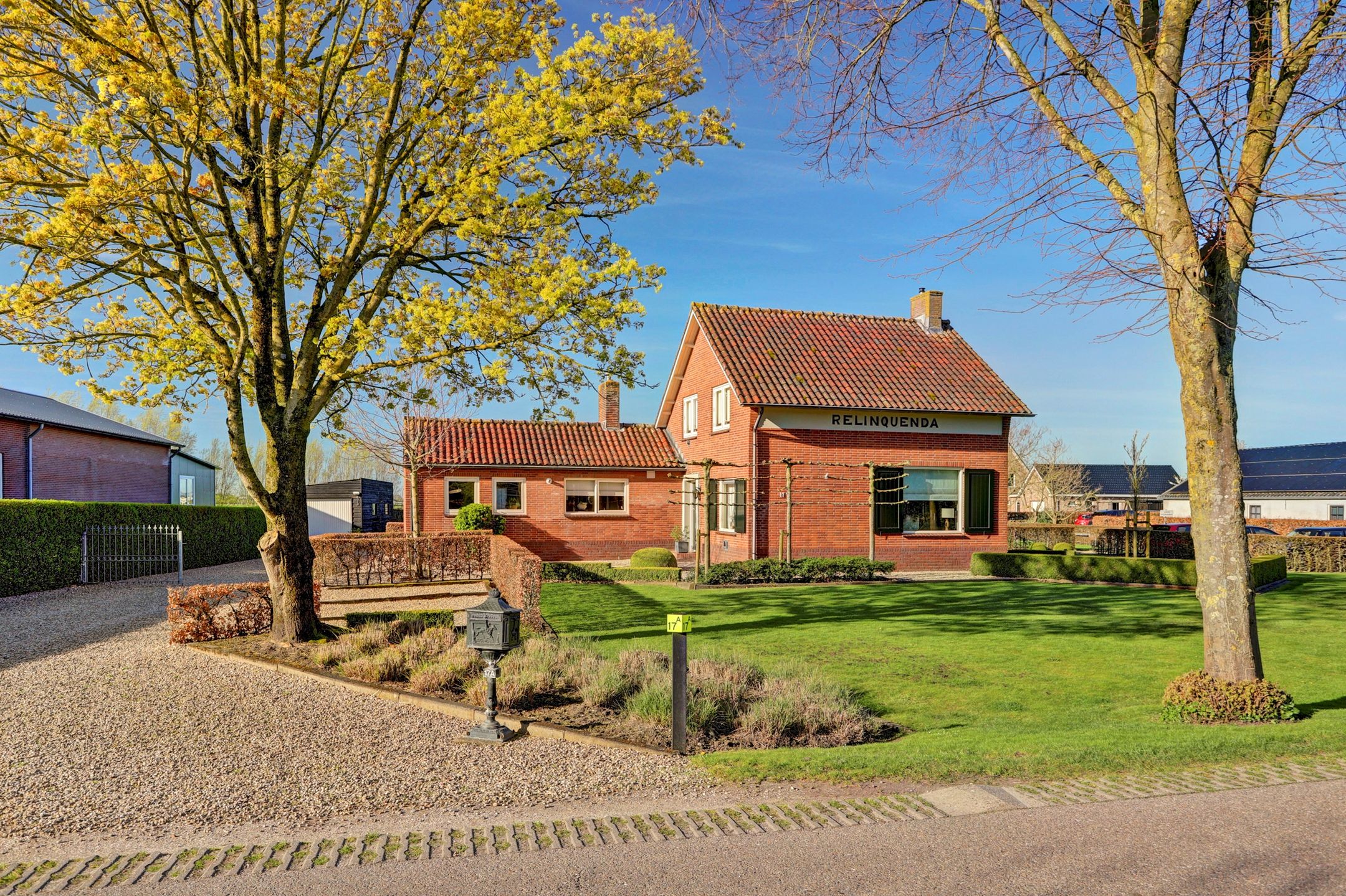 Foto van Middelkoop 17A, Leerbroek