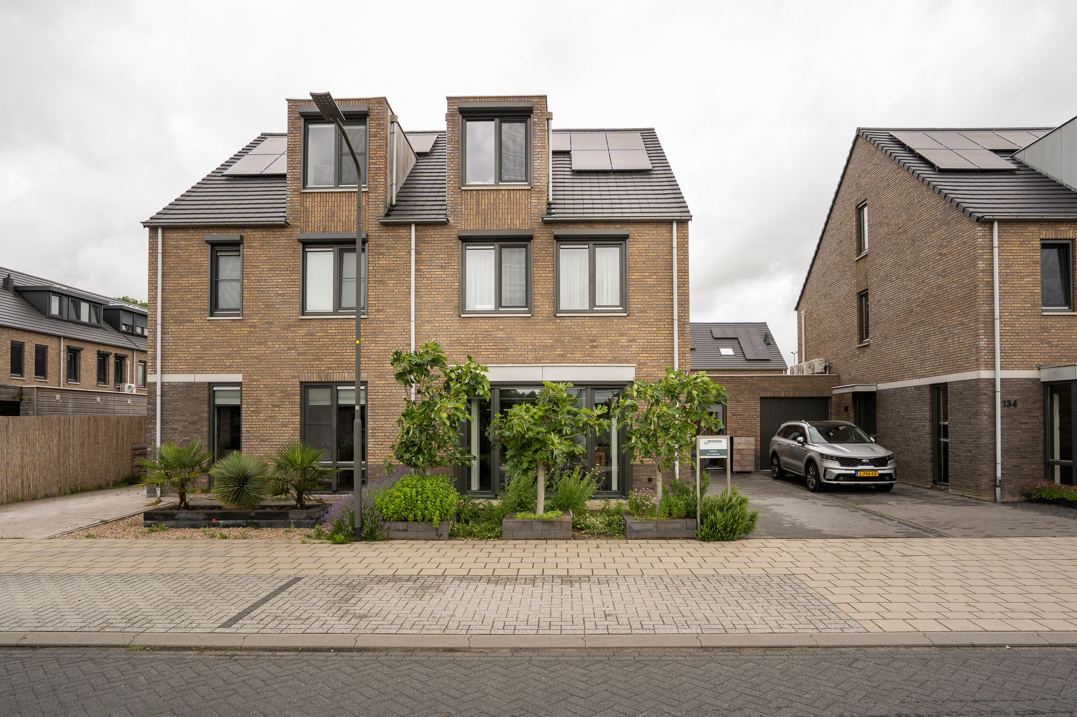Foto van Waterlinie 136, Sleeuwijk