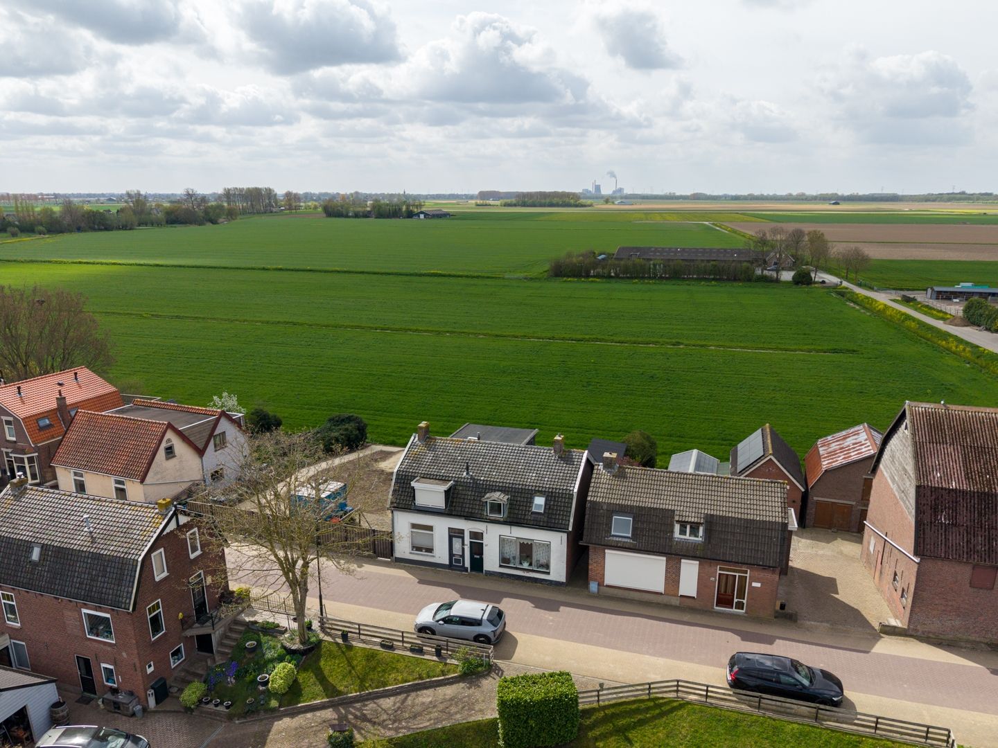 Foto van Kerkweg 27, Nieuwendijk