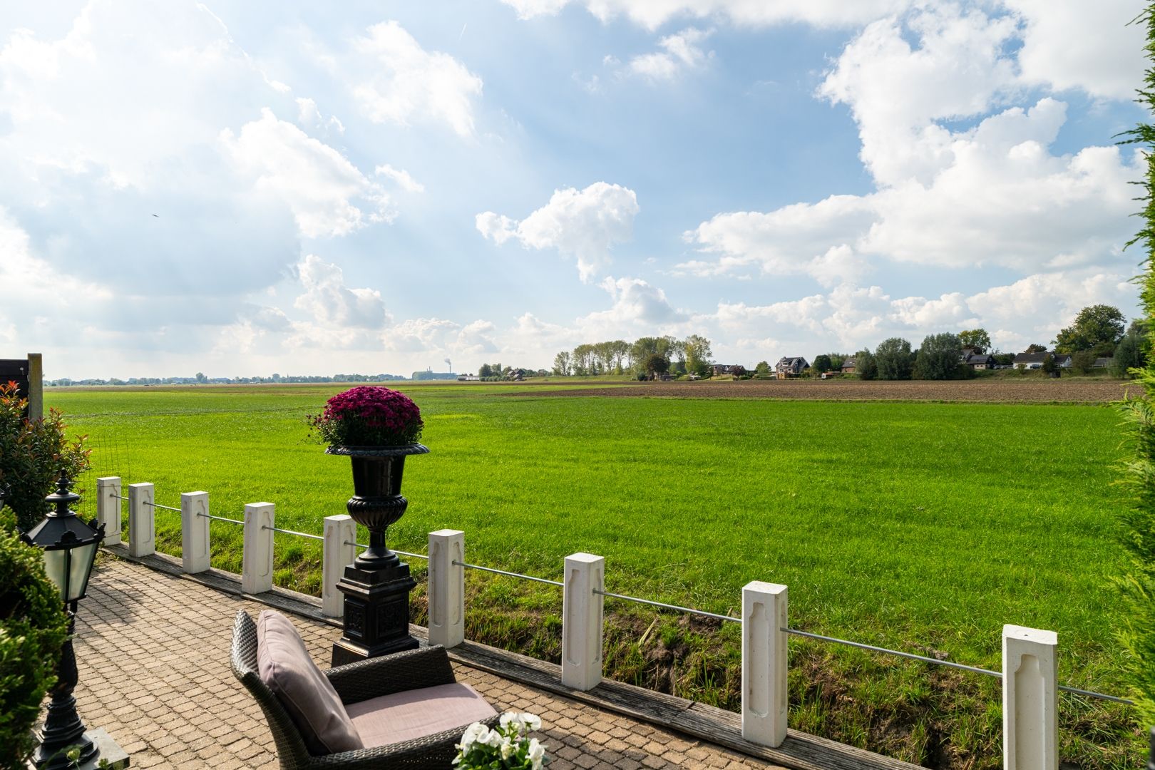 Foto van Rijksweg 69, Nieuwendijk