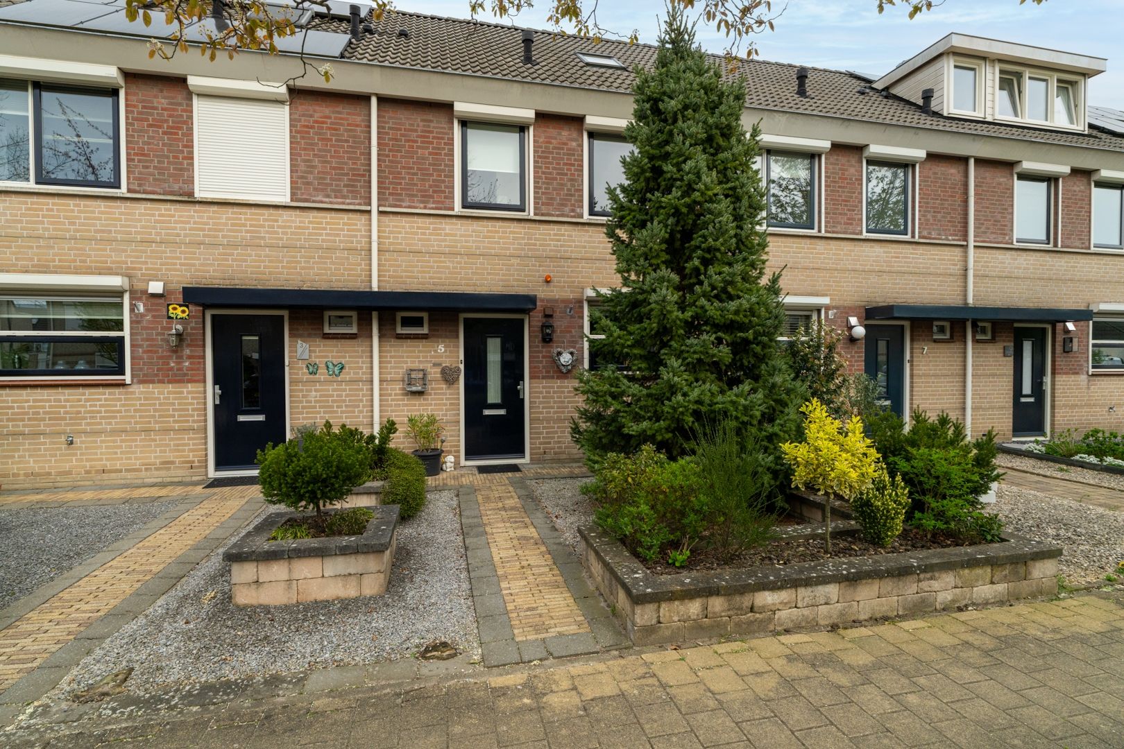 Foto van Vlasakker 5, Wijk en Aalburg