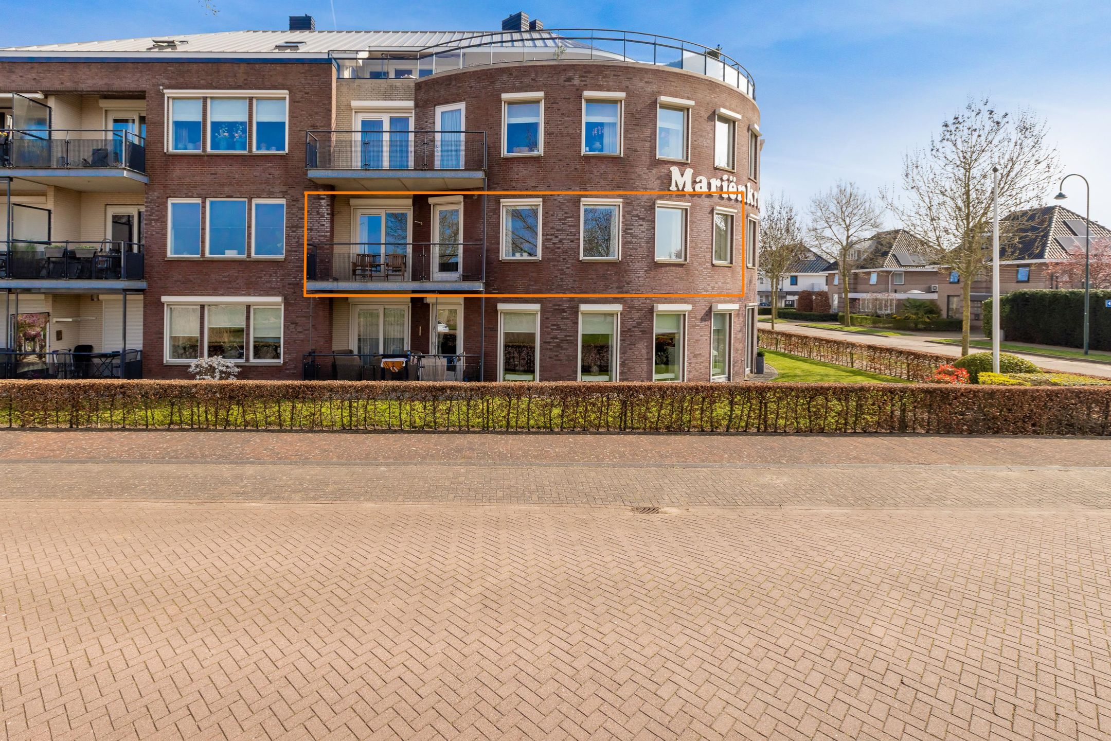 Foto van Ossenwaard 32, Wijk en Aalburg