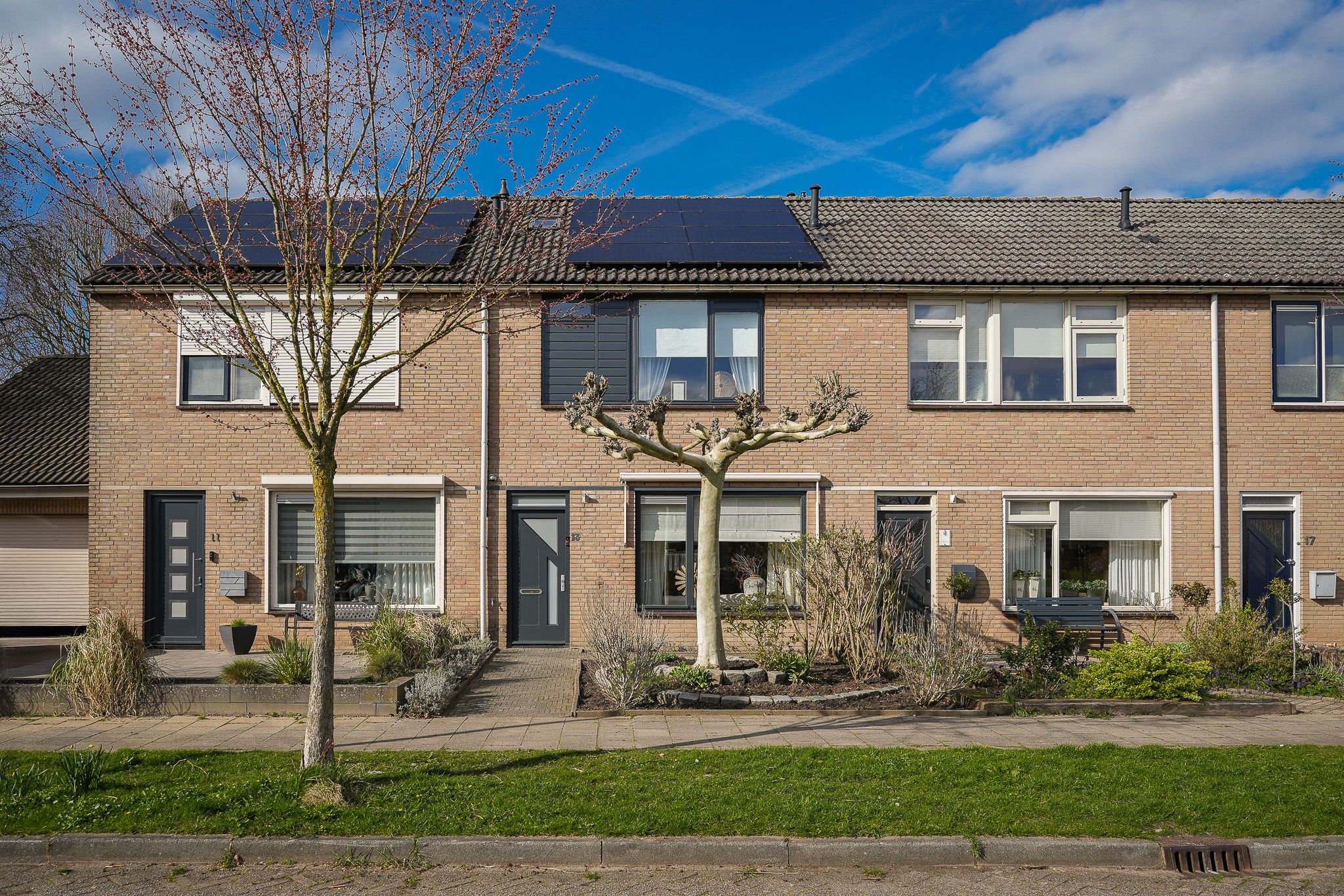 Foto van Molenhof 13, Wijk en Aalburg