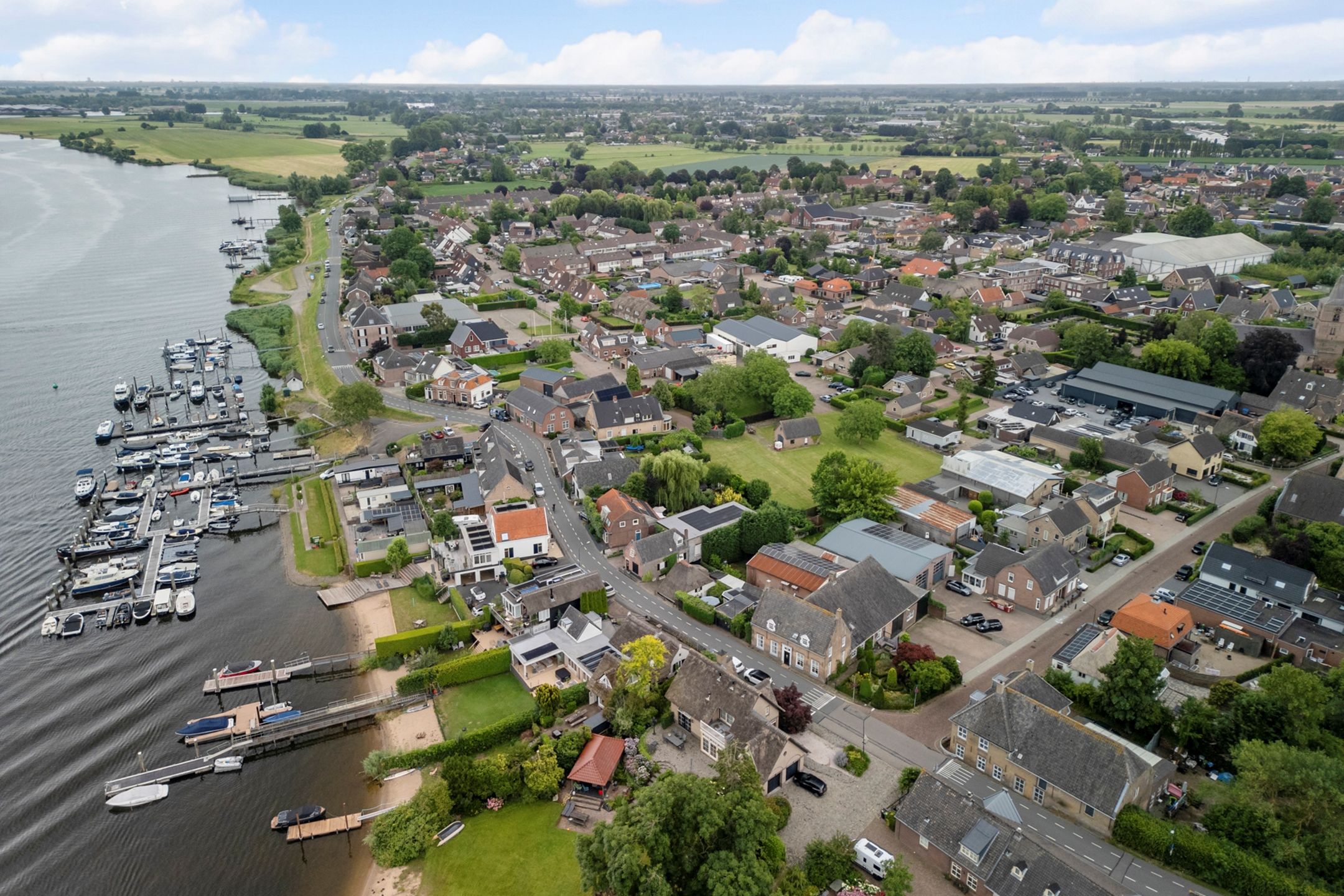Foto van Maasdijk 369, Veen