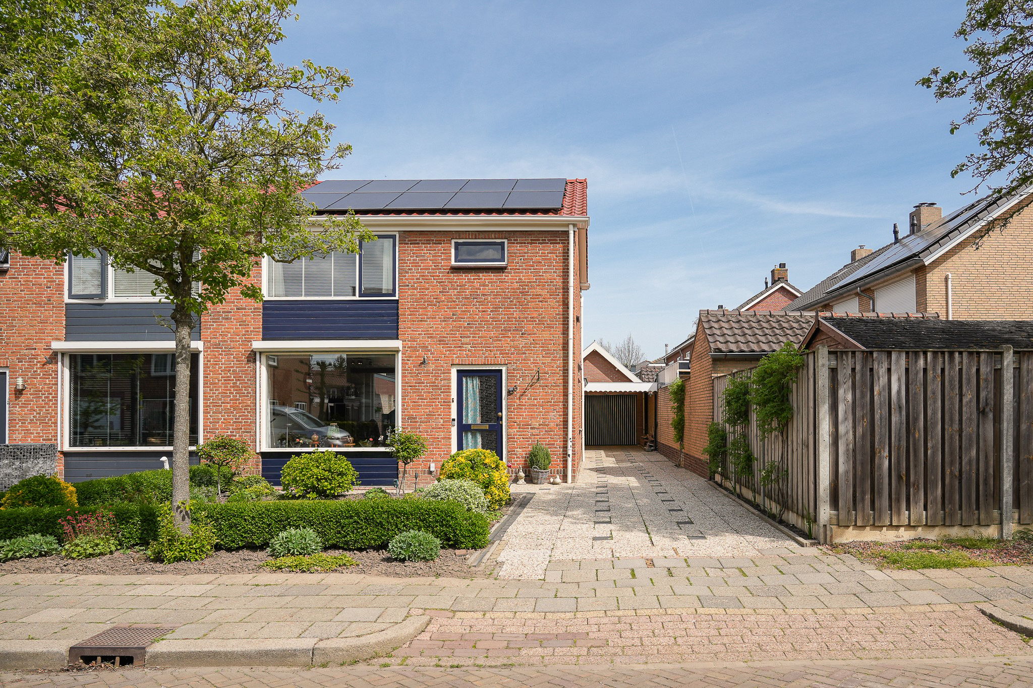 Foto van van Axelestraat 6, Dussen
