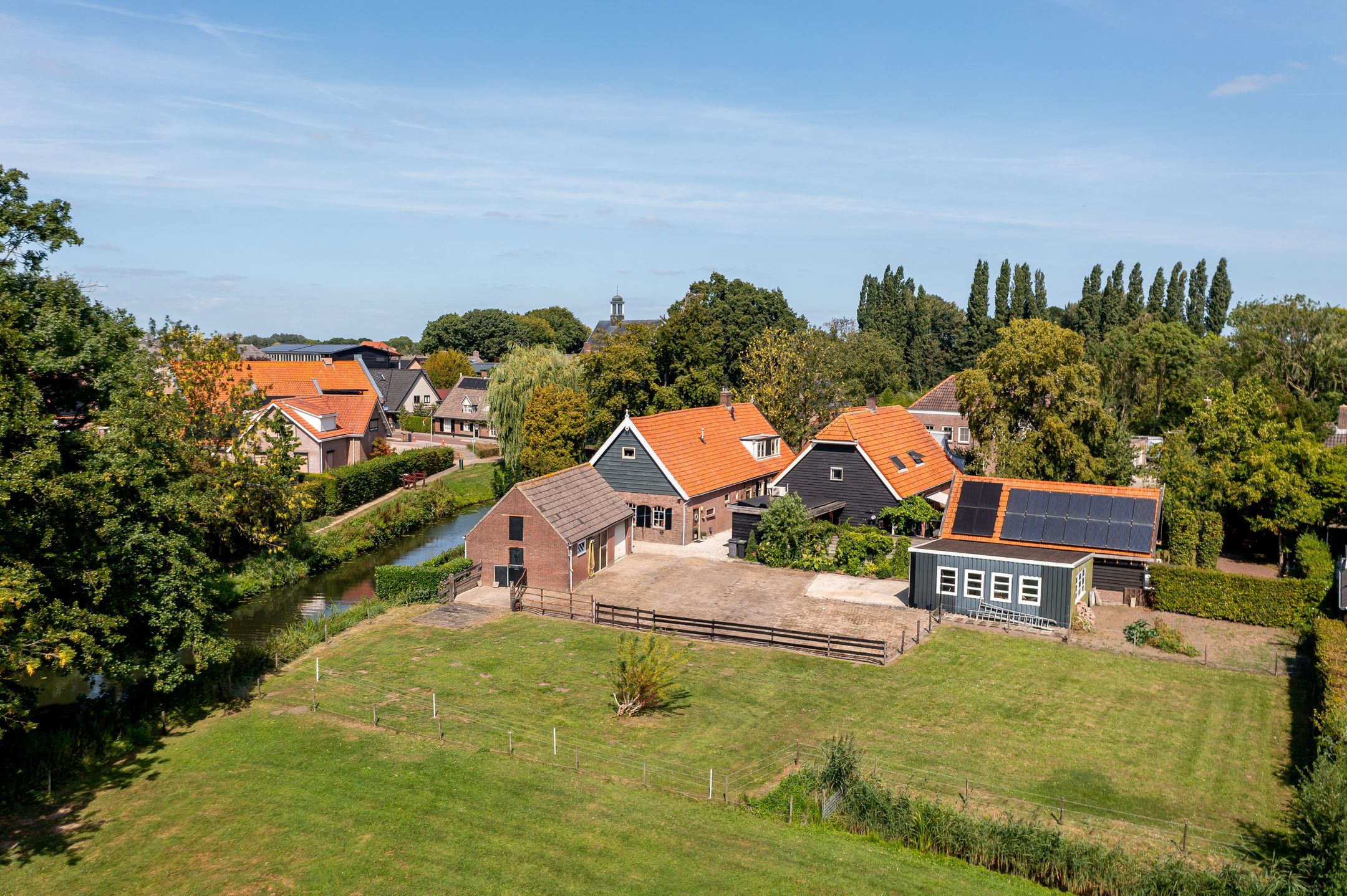 Foto van Brugdam 2, Almkerk