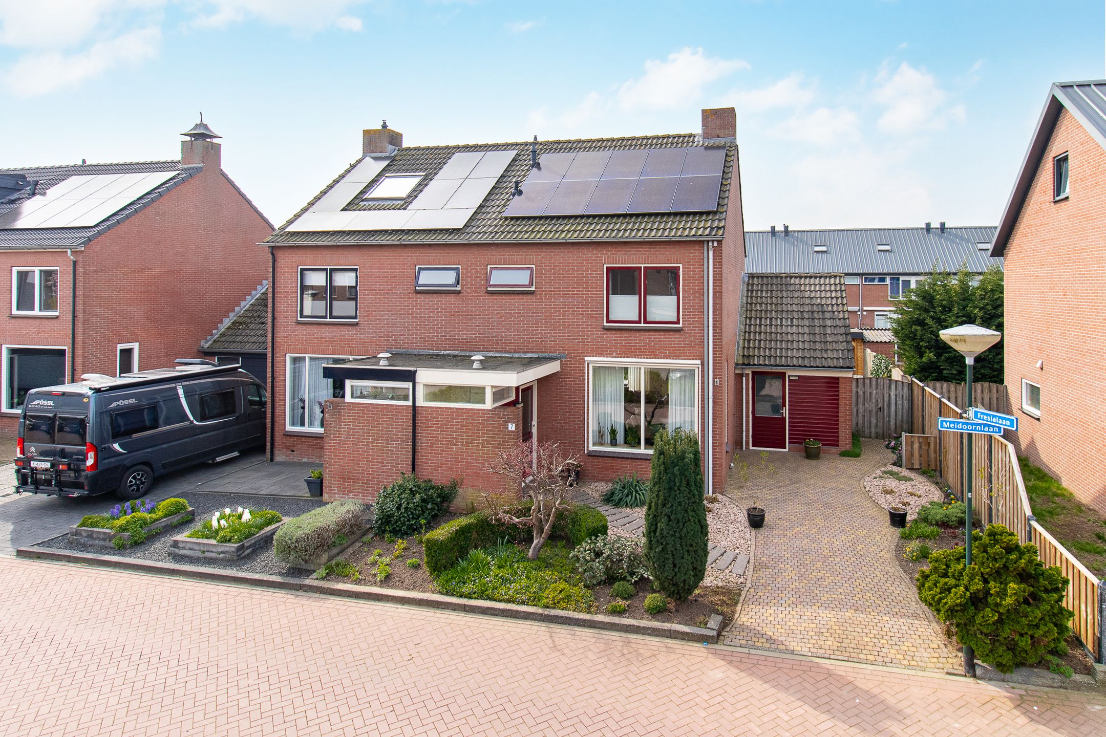 Foto van Meidoornlaan 7, Almkerk