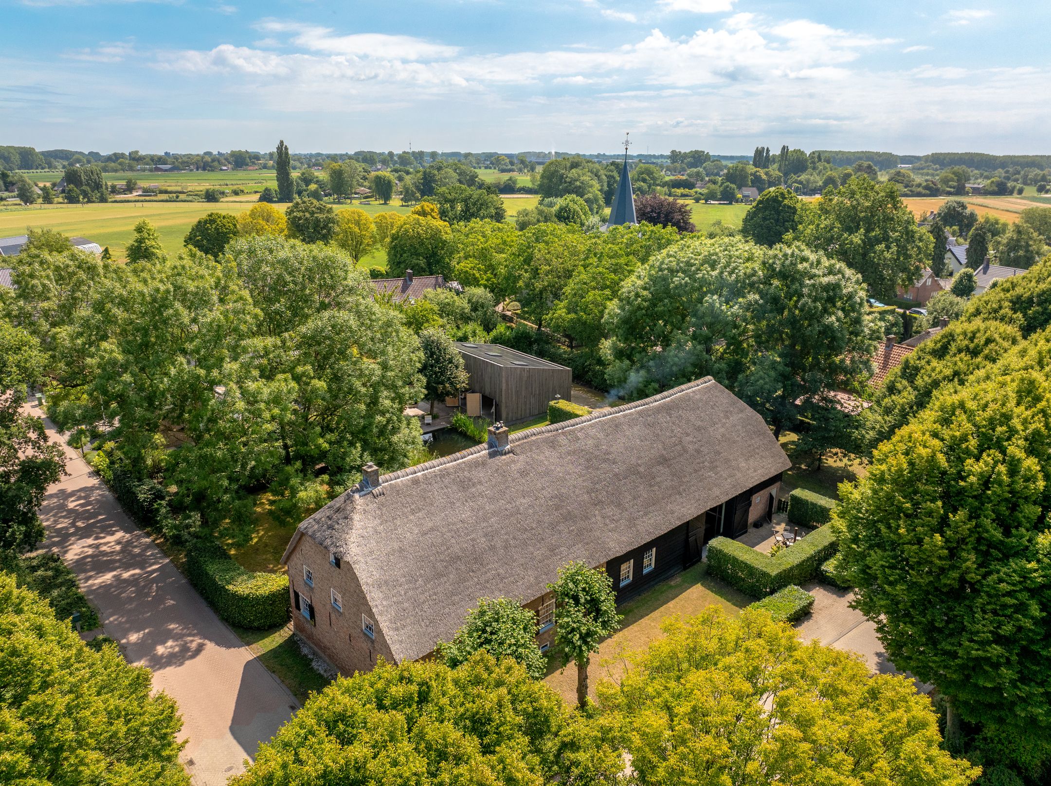Foto van Langstraat 15, Uitwijk