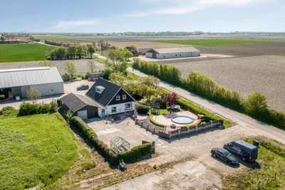 Foto van Middenweg 11, Nieuwerkerk