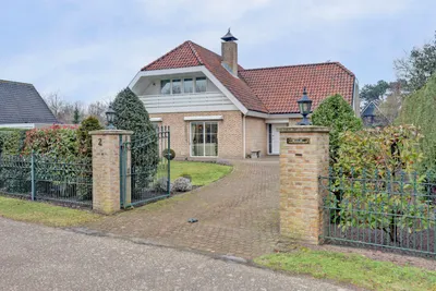 Foto van Ligusterlaan 2, Burgh-Haamstede