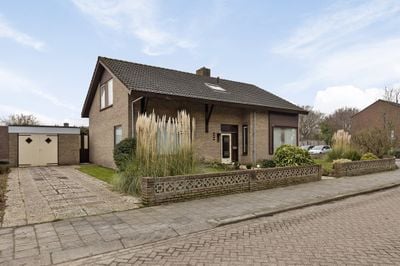 Foto van Oranje Nassaulaan 20, Vrouwenpolder