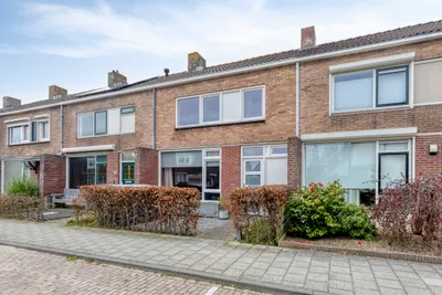 Foto van dr. B. Vaandragerstraat 6, Domburg