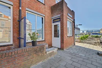Foto van Van Dishoeckstraat 2, Vlissingen
