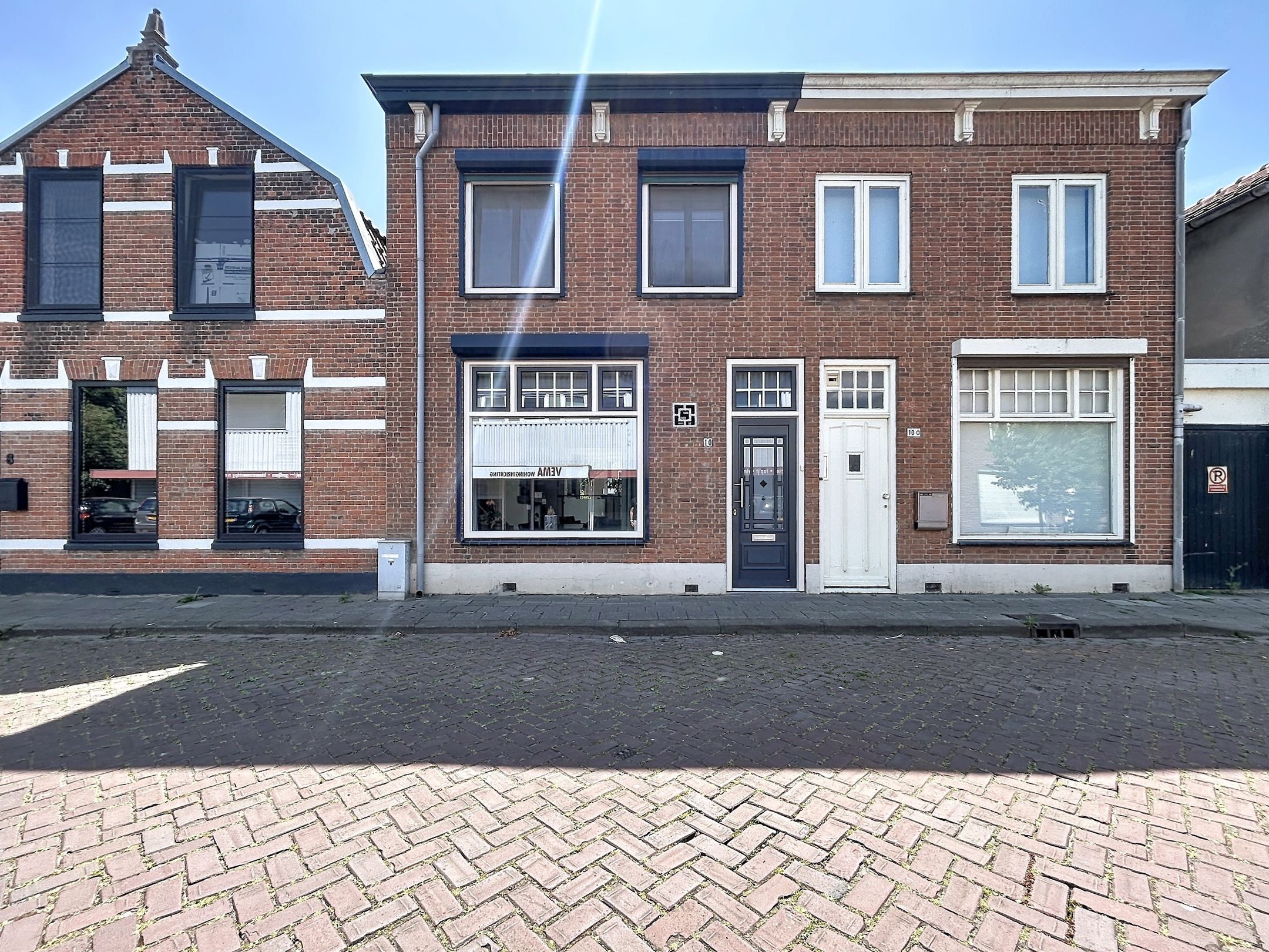 Foto van Mr. P.C. Hennequinstraat 10, Oostburg