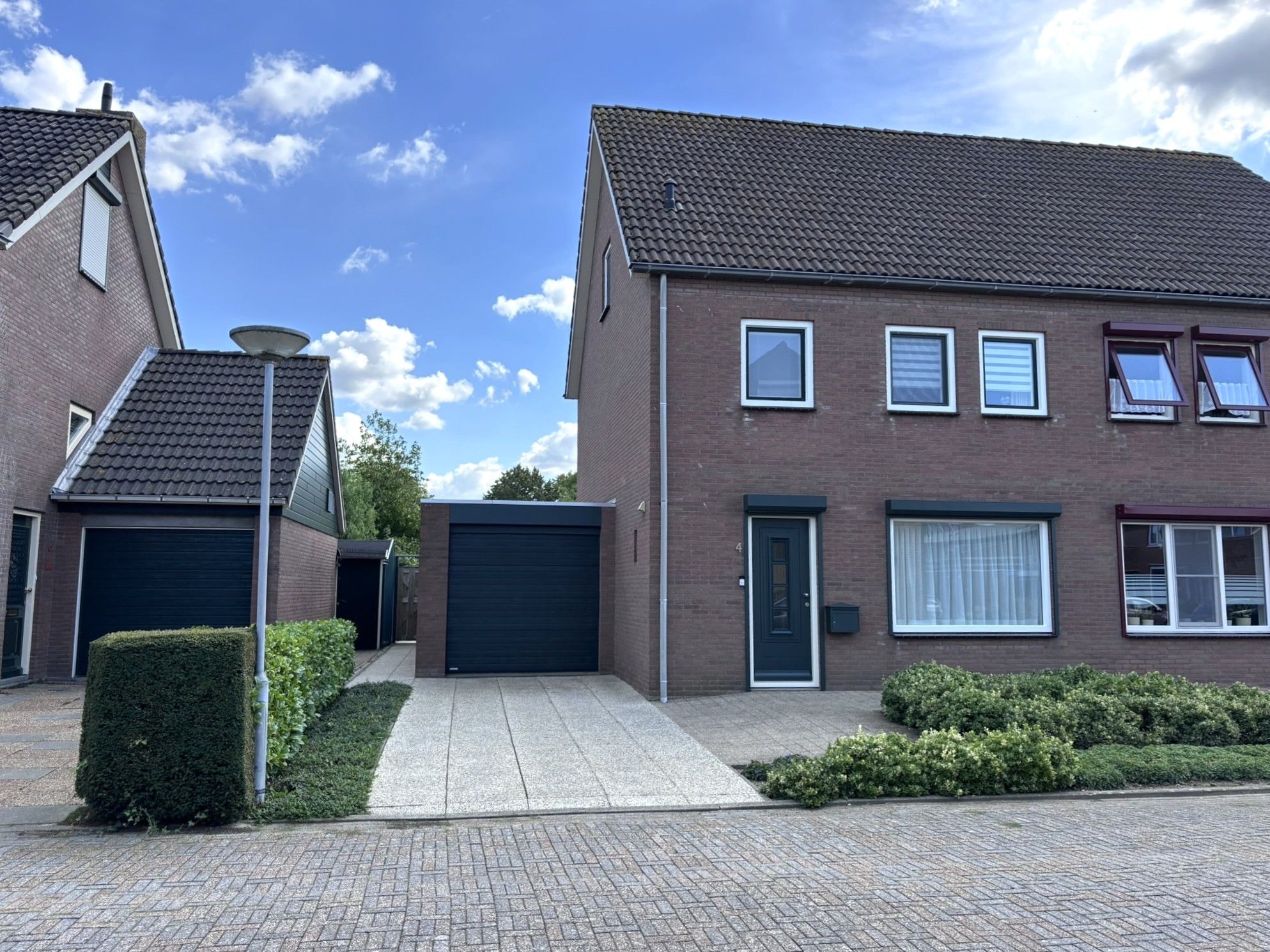 Foto van Uranus 4, Oostburg