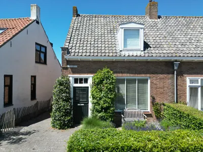 Foto van Erasmusweg 3, Cadzand