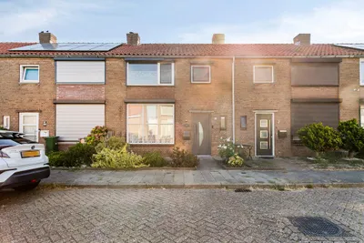 Foto van Van Cantfortstraat 28, Terneuzen