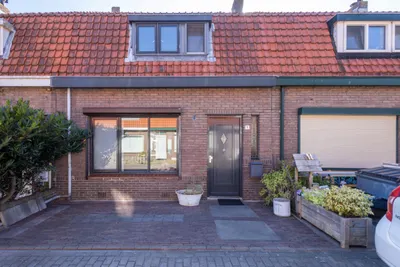 Foto van Dahliastraat 9, Terneuzen