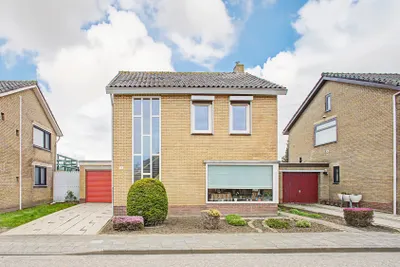 Foto van Bernhardstraat 10, Hoek