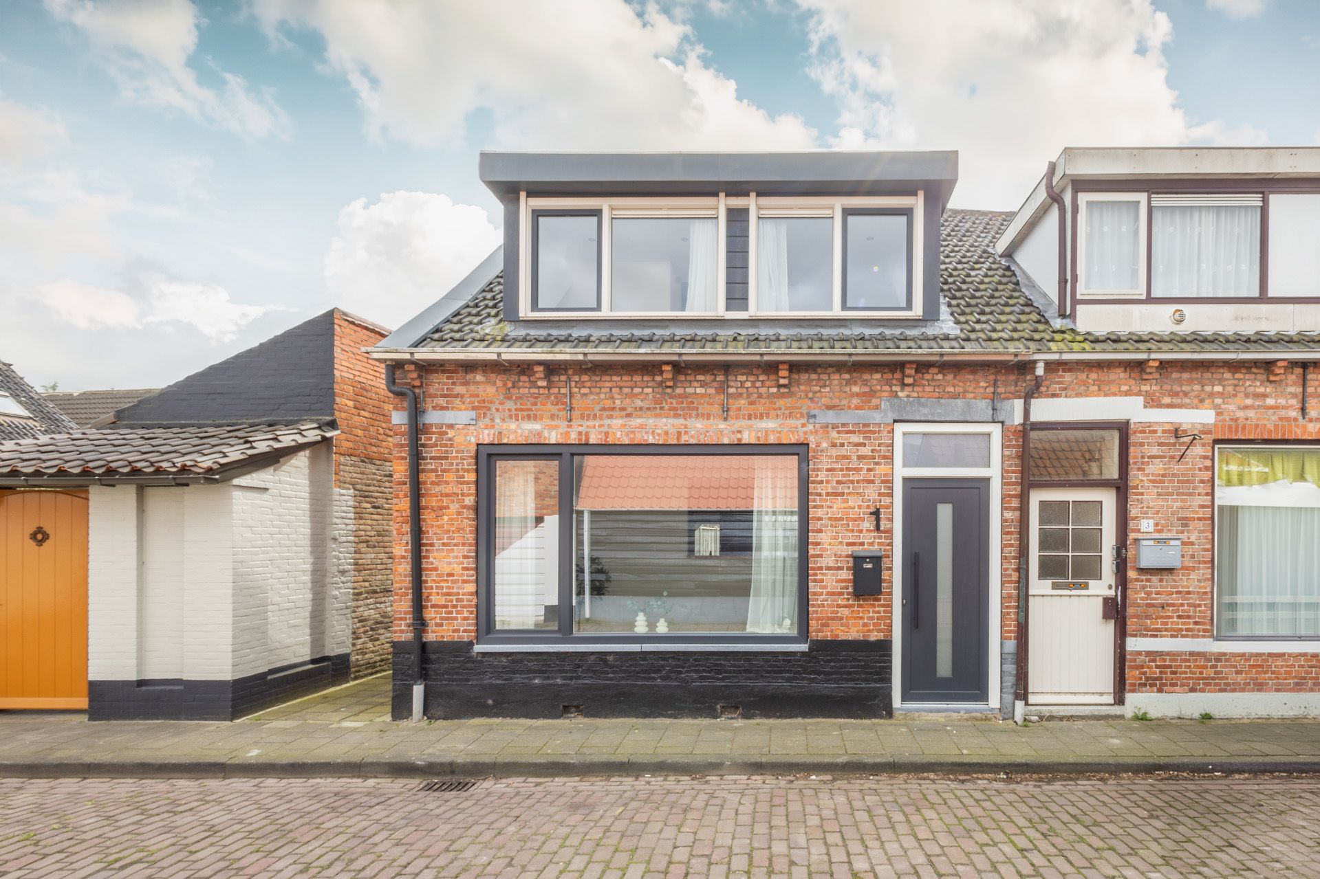 Foto van Weststraat 1, Zaamslag