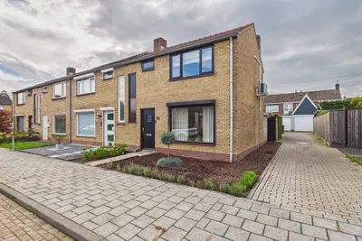 Foto van Bizetstraat 14, Axel