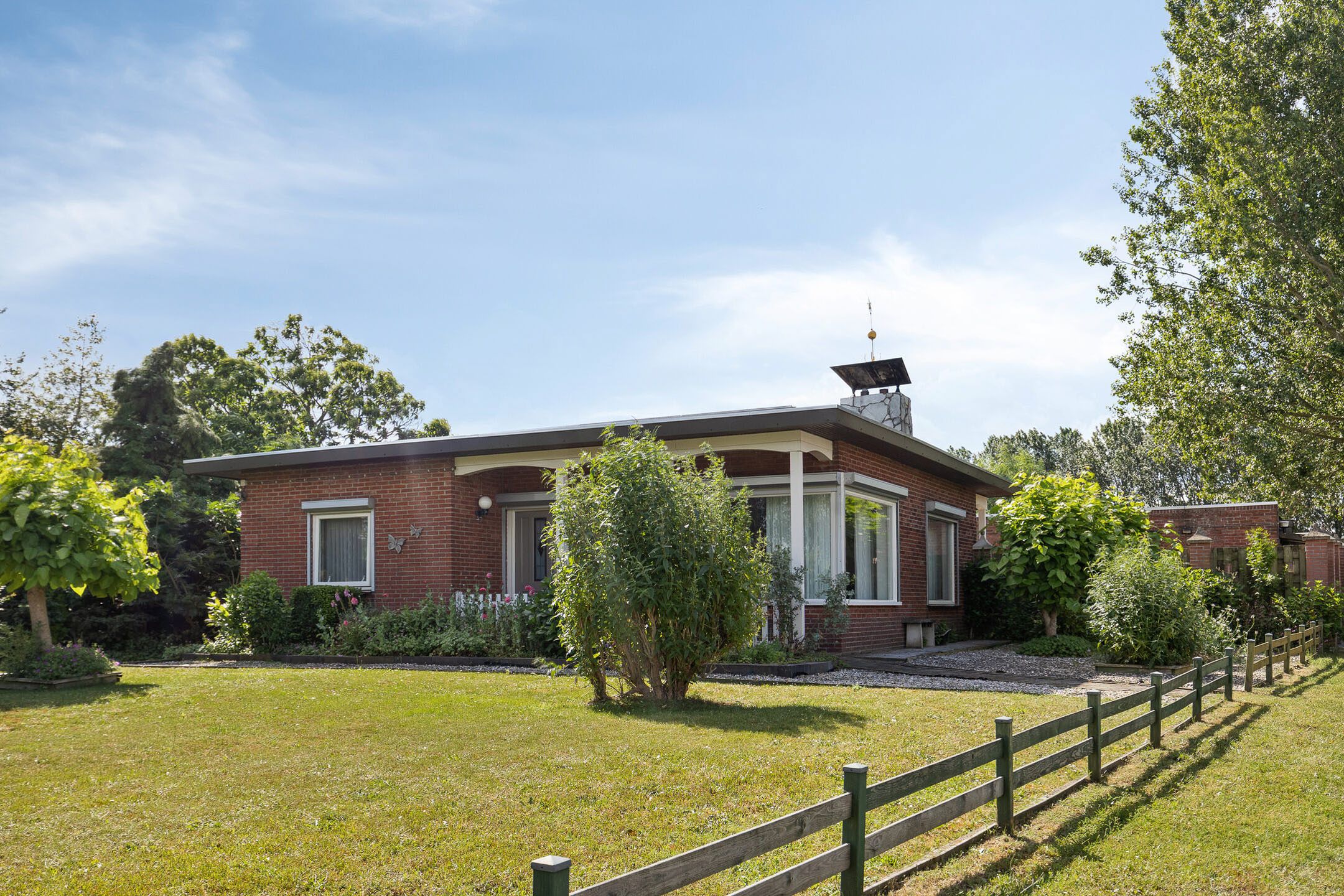 Foto van Hoofdweg Noord 1, Zuiddorpe