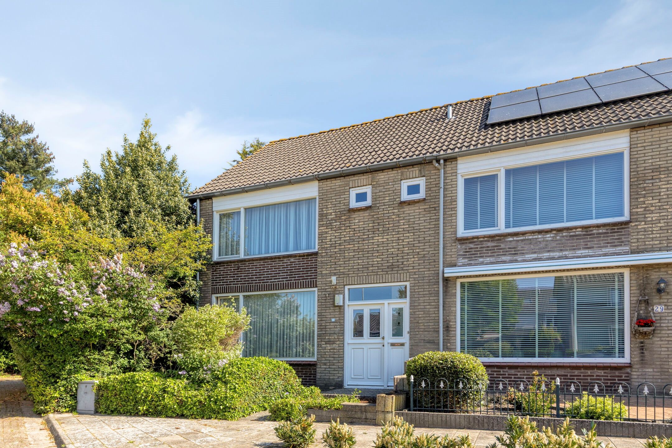 Foto van Mgr Ariensstraat 27, Hoogerheide
