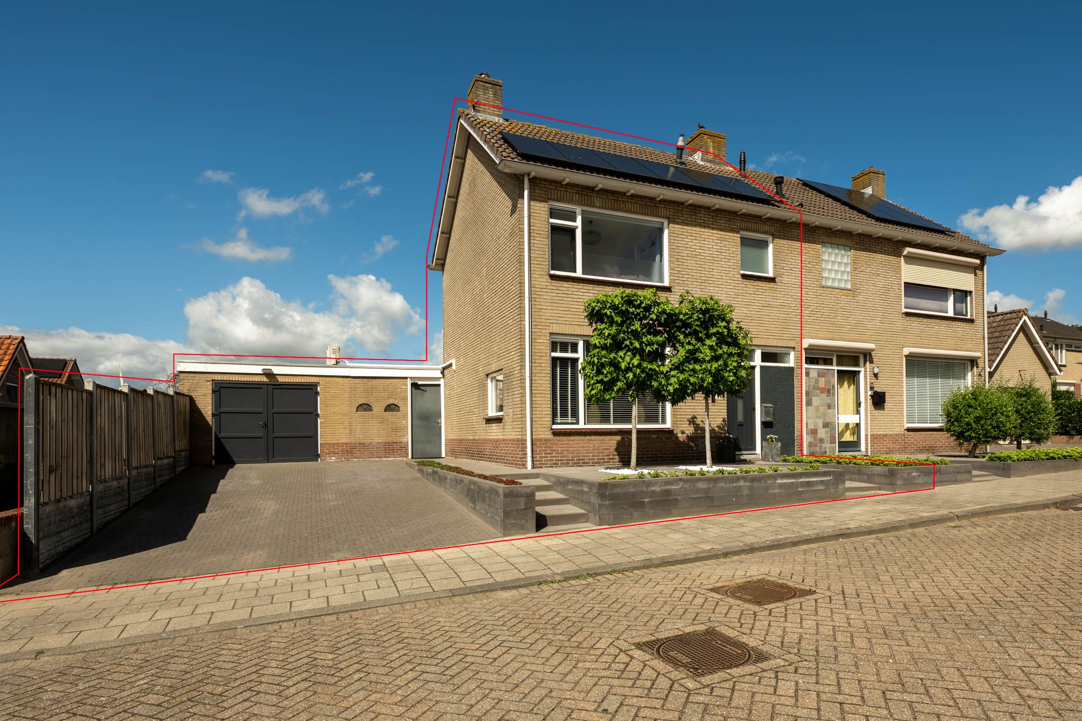 Foto van Mgr van Mensstraat 1, Woensdrecht