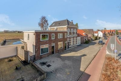 Foto van Burgemeester van Loonstraat 1, Steenbergen (NB)