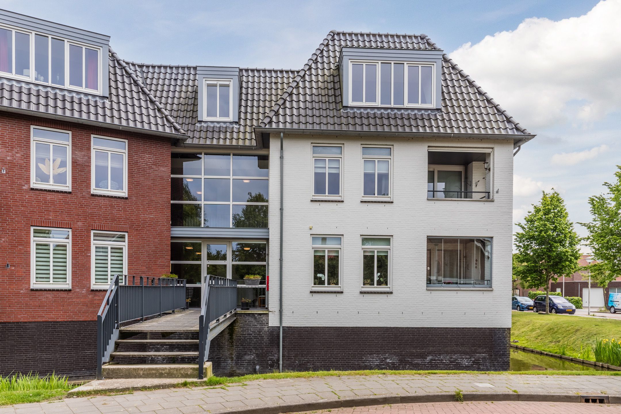 Foto van Wapenplaats 72, Steenbergen (NB)