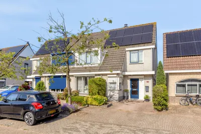 Foto van Kloosterturf 4, Steenbergen