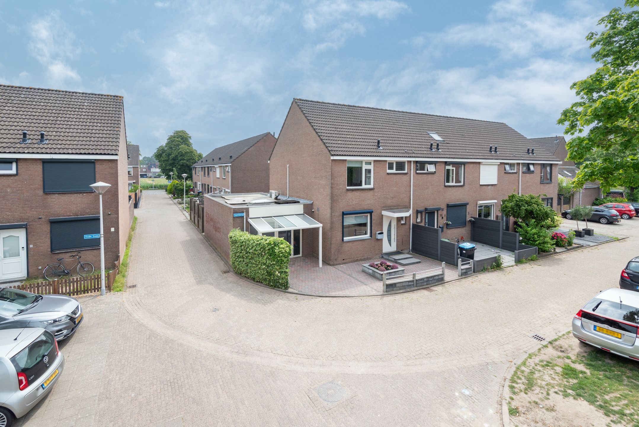 Foto van Spelleborg 13, Steenbergen (NB)