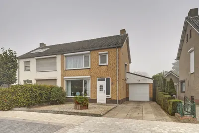Foto van Langeweg 11, De Heen