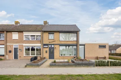 Foto van Burgemeester Elkhuizenlaan 36, Halsteren